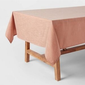 THRESHOLD Tablecloth Pink Cotton Blend Chambray 60" x 120" Rectangular nwt
